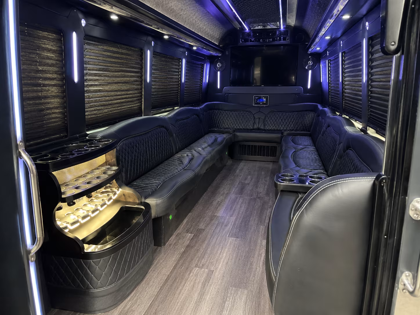 booking prom buses early in huntington beach saves you money
