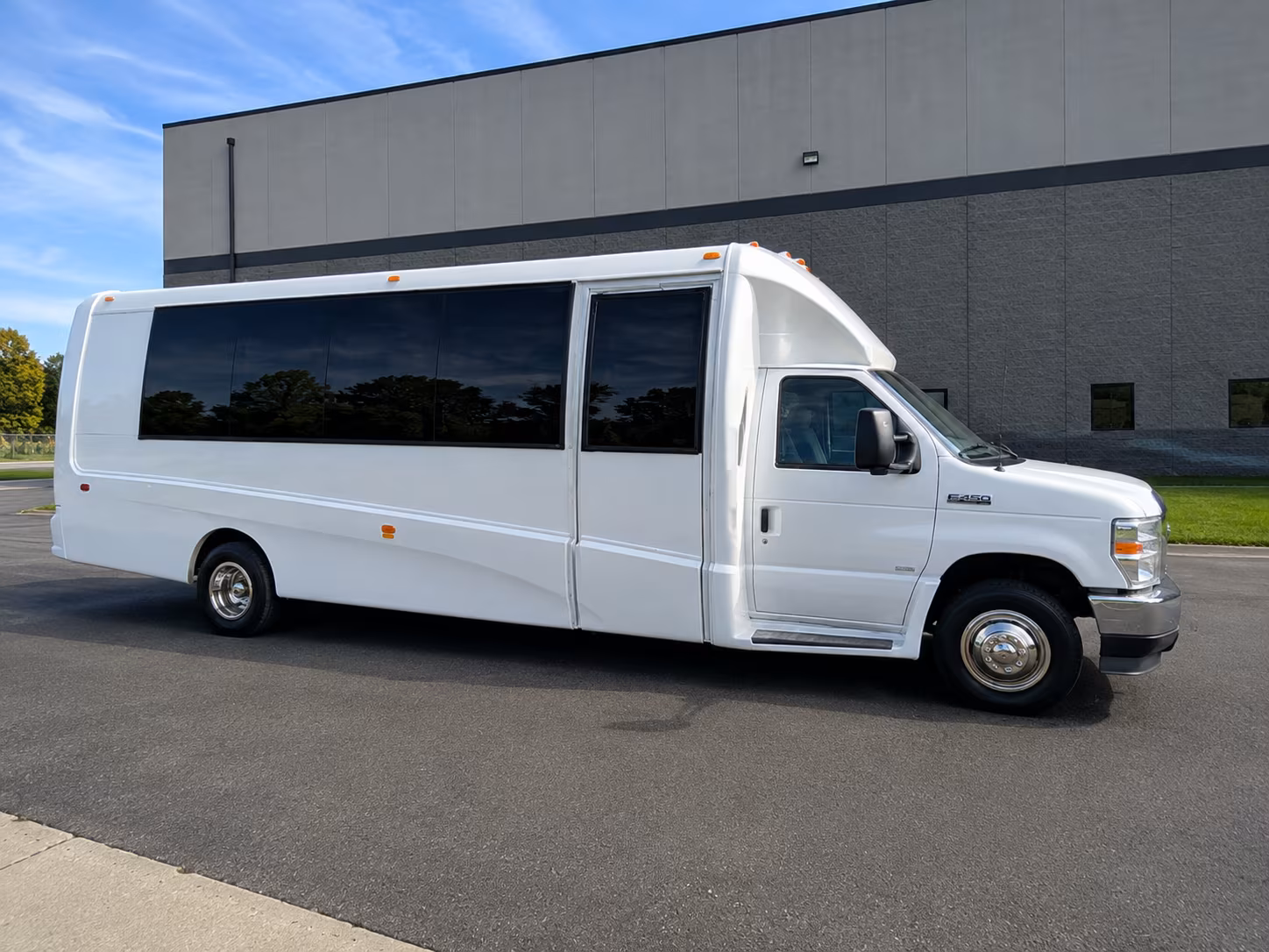 find the perfect transportation for your next bachelor or bachelorette party 2