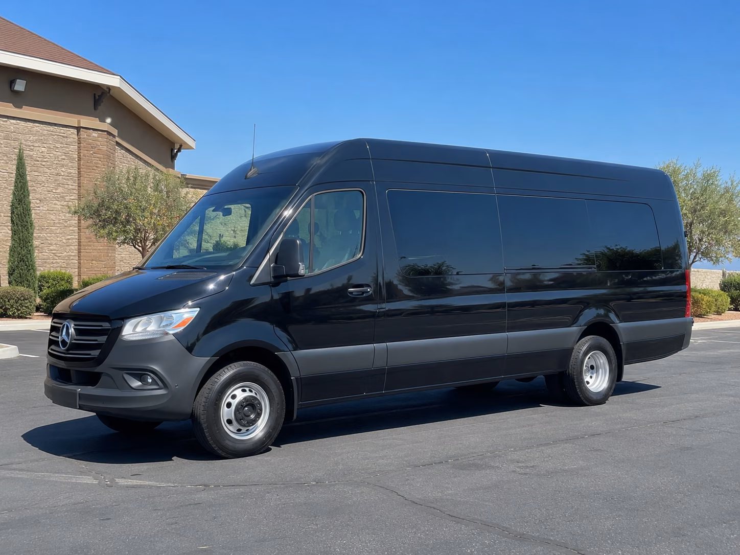 find the perfect transportation for your next private event 5
