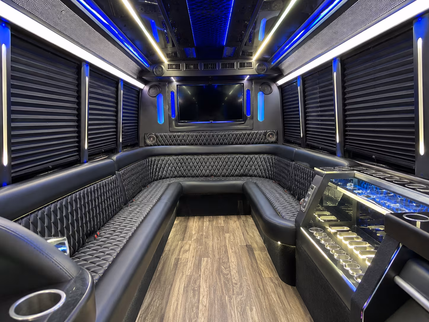 huntington beach holiday party bus rental